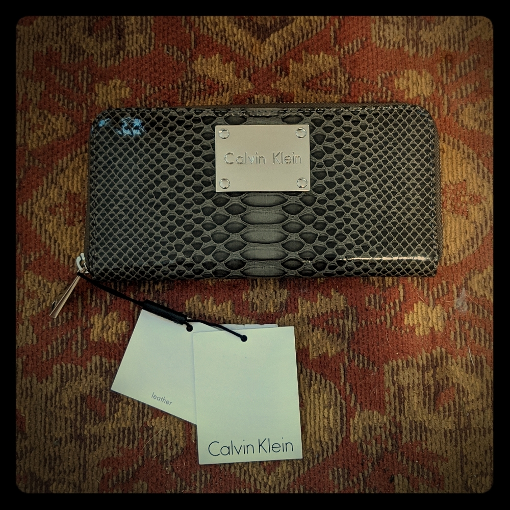 NWT Calvin Klein wallet leather python print